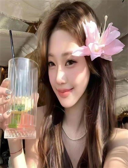 《ICU病房》深度之旅感人至深的：从表面到核心的逐步解析